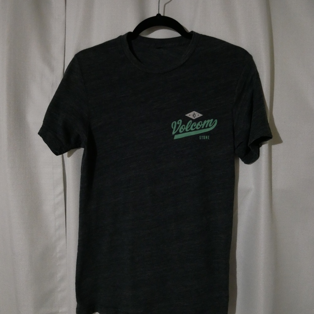 Volcom T-shirt Size Small